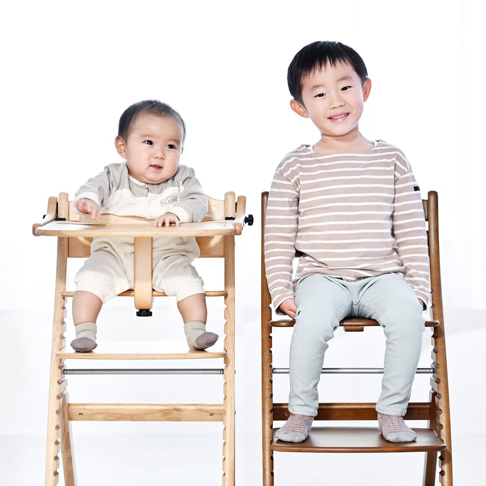 ベビーチェアとキッズチェアの違いって？ | yamatoya magazine